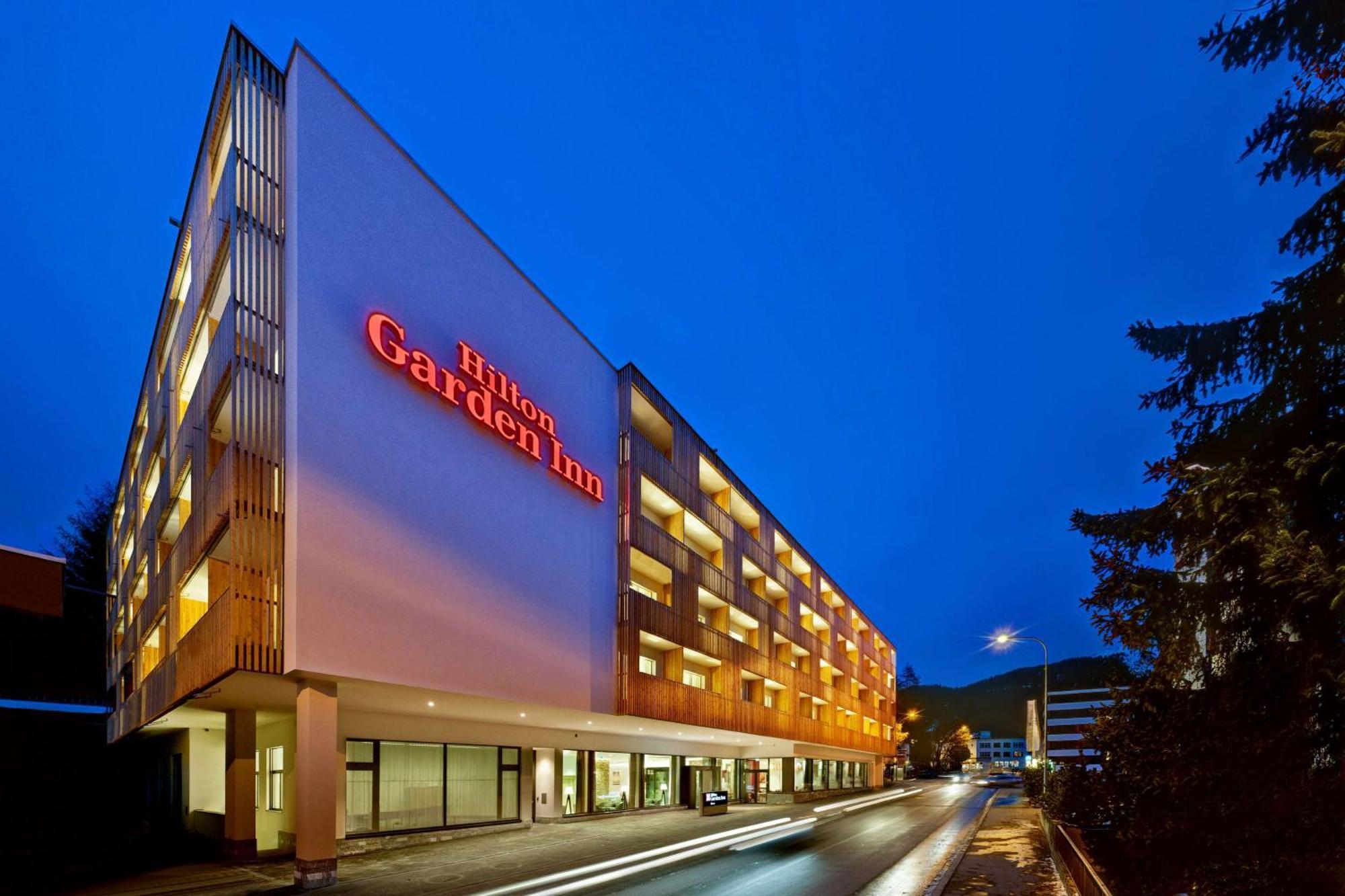 Hilton Garden 4*